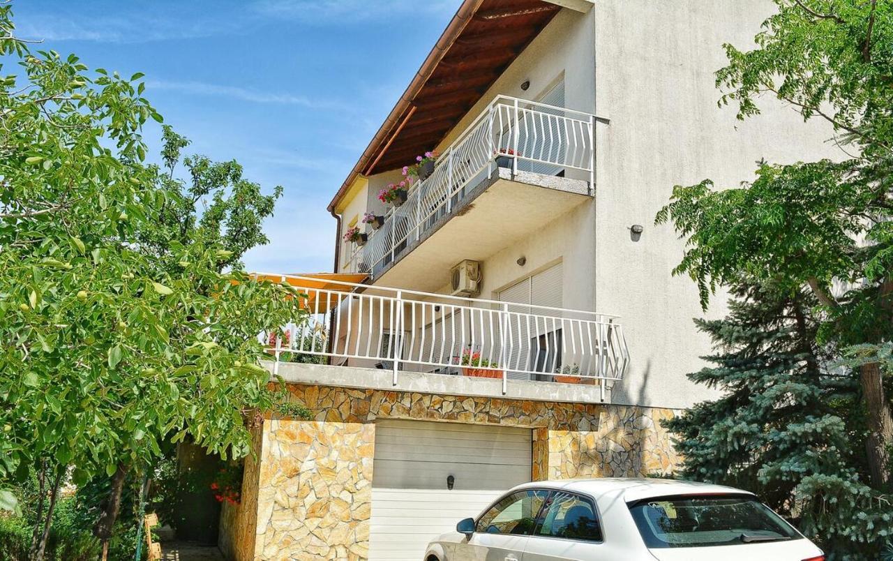 Apartments With A Parking Space Smrika, Kraljevica - 15709 Dış mekan fotoğraf